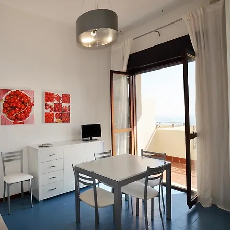 Appartement Magica Immobiliare - Bagni Miramare 20 *
